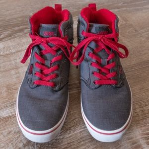 Vans Atwood Hi Top Shoes Charcoal Gray with Red accents Size 6 Youth/Womens 7.5
